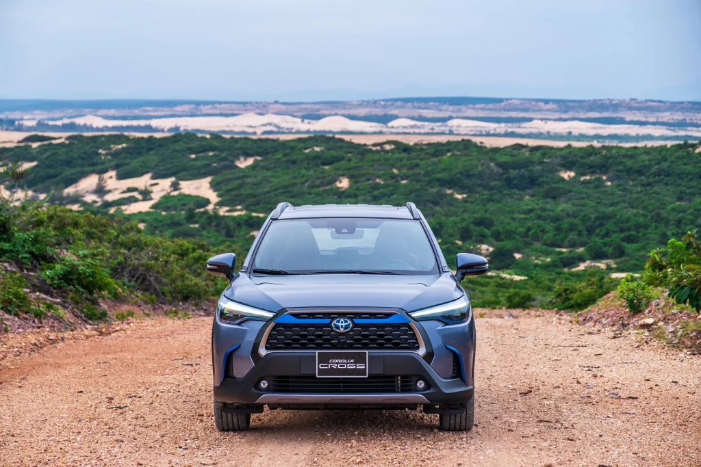 xe Toyota Corolla Cross 2024