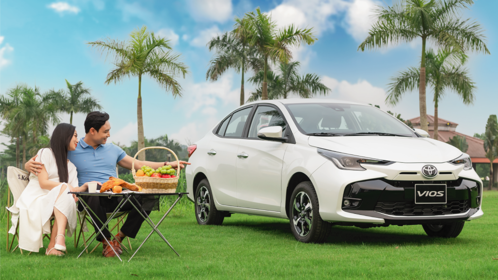 Đầu xe Toyota Vios 2025 trắng